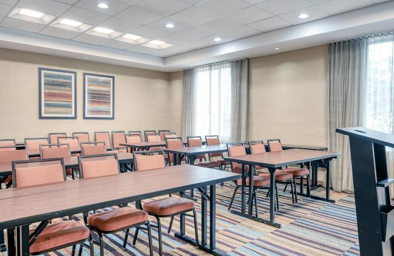 Fairfield Inn & Suites Washington Court House image