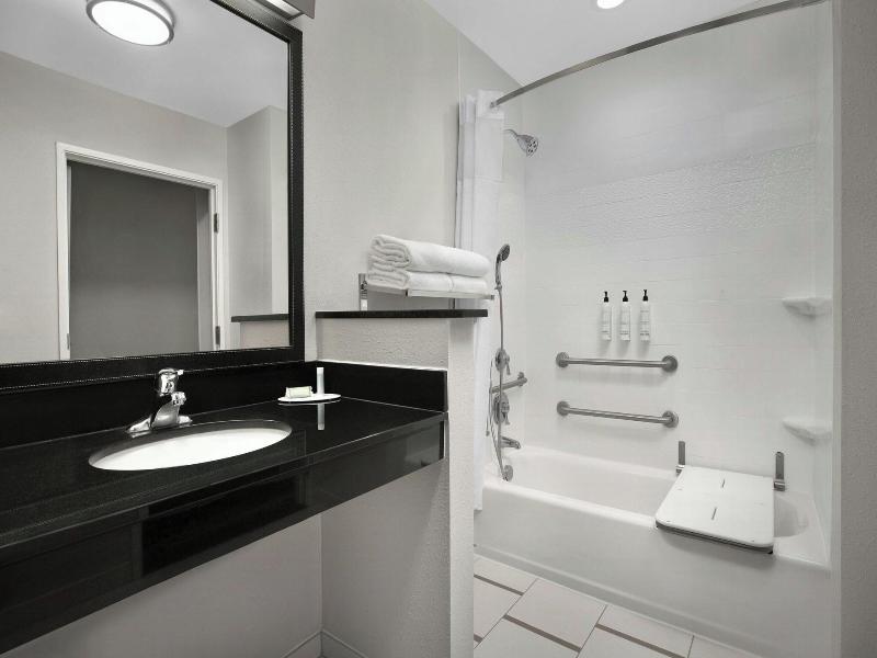 Fairfield Inn & Suites Washington Court House image