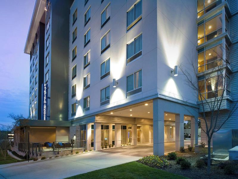 Fairfield Inn &Suites Nashville Downtown/The Gulch