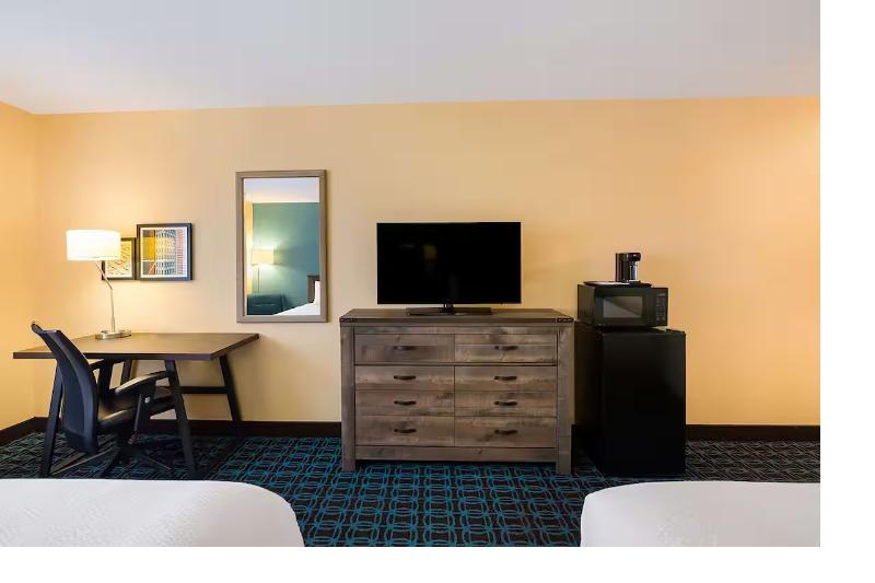 Americinn By Wyndham Minot image