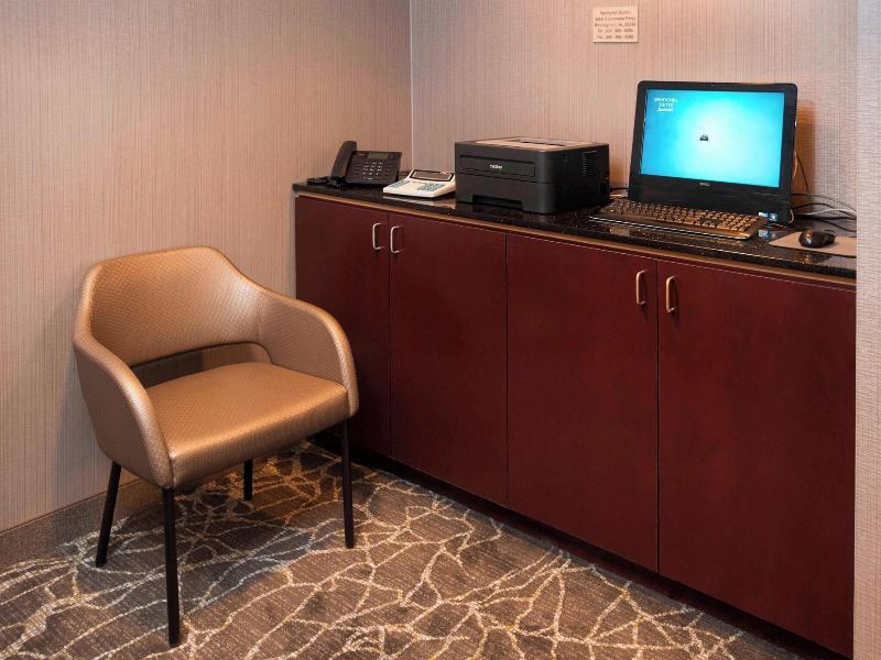 SpringHill Suites Birmingham Colonnade/Grandview