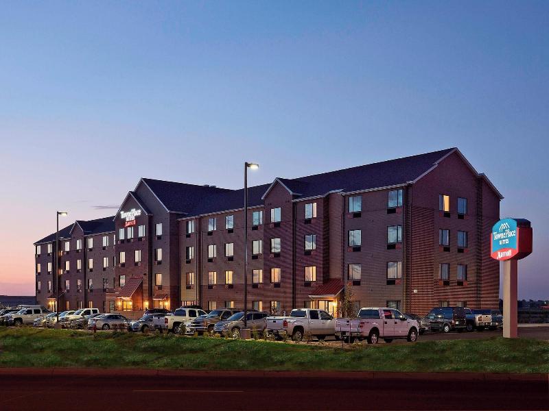 TownePlace Suites Garden City image