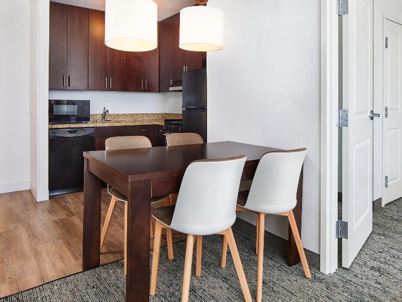 TownePlace Suites Garden City image