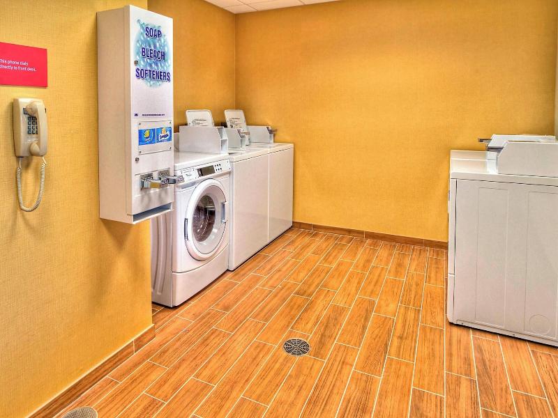 TownePlace Suites Oklahoma City Airport image