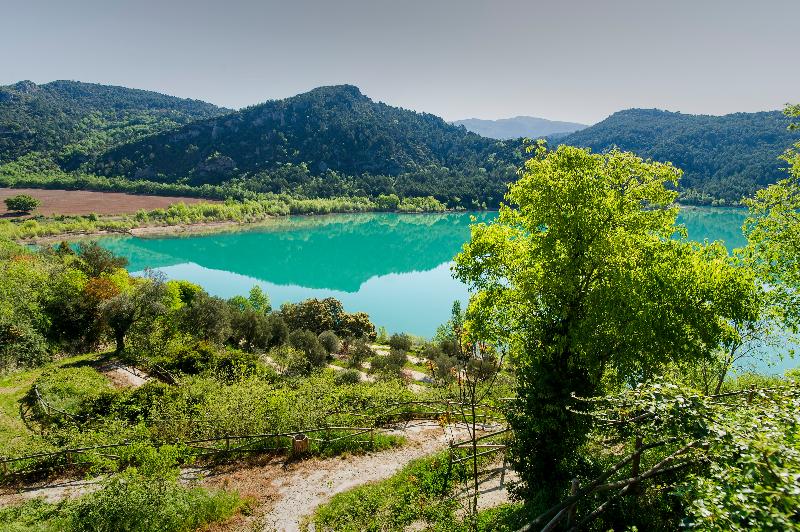 Ligueerre Resort image