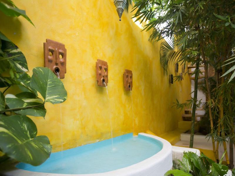 Luna Liquida Hotel Boutique image