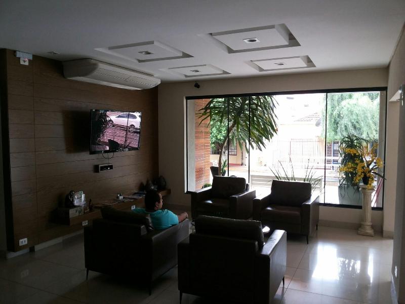 Internacional Hotel image