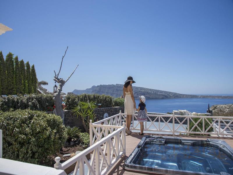 Oia Sunset Villas - Villa Swinging Sunset — photo 139
