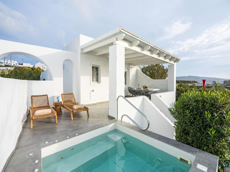 Oia Sunset Villas - Villa Swinging Sunset — photo 130