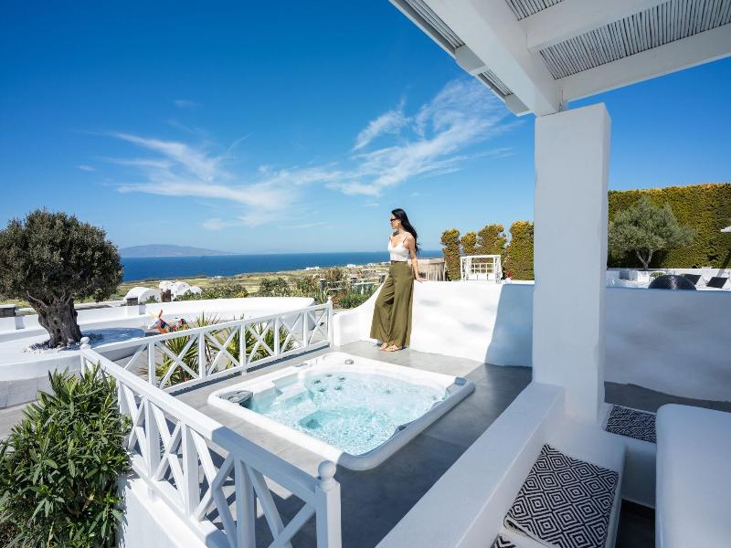Oia Sunset Villas - Villa Swinging Sunset — photo 37