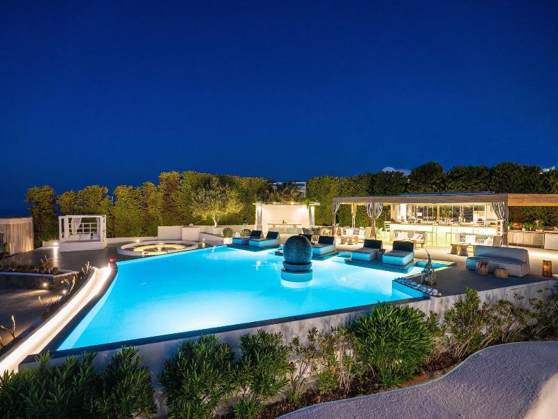 Oia Sunset Villas - Villa Swinging Sunset — photo 88