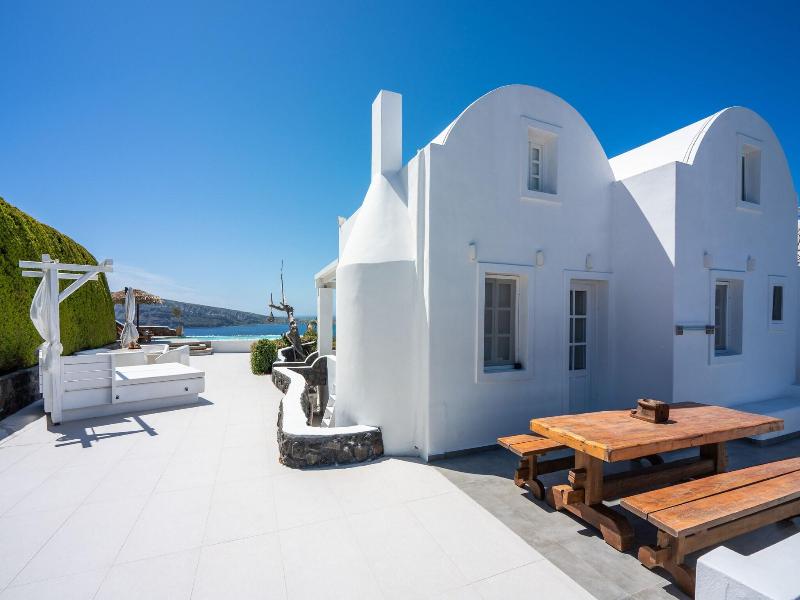 Oia Sunset Villas - Villa Swinging Sunset — photo 27
