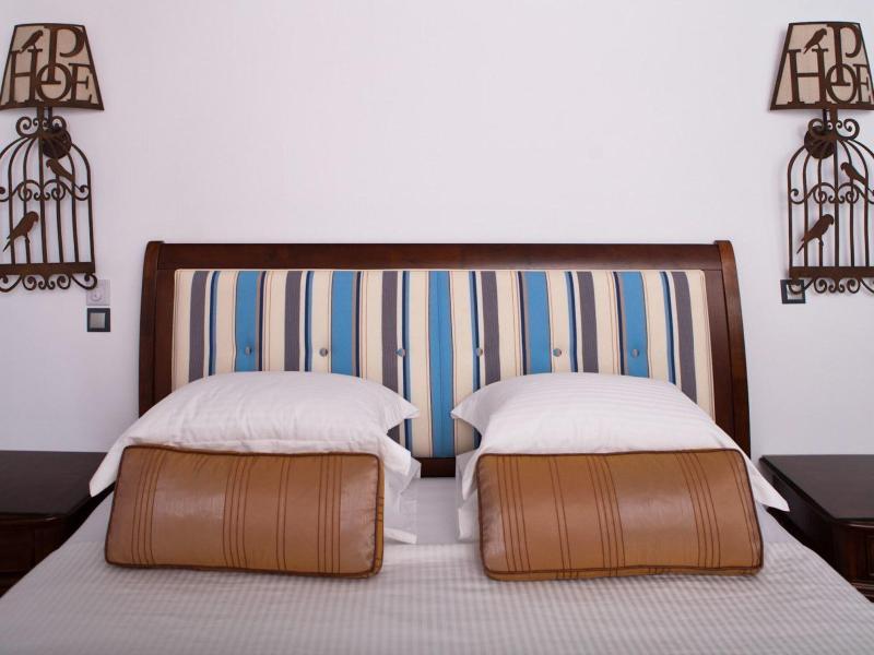 Miland Suites image