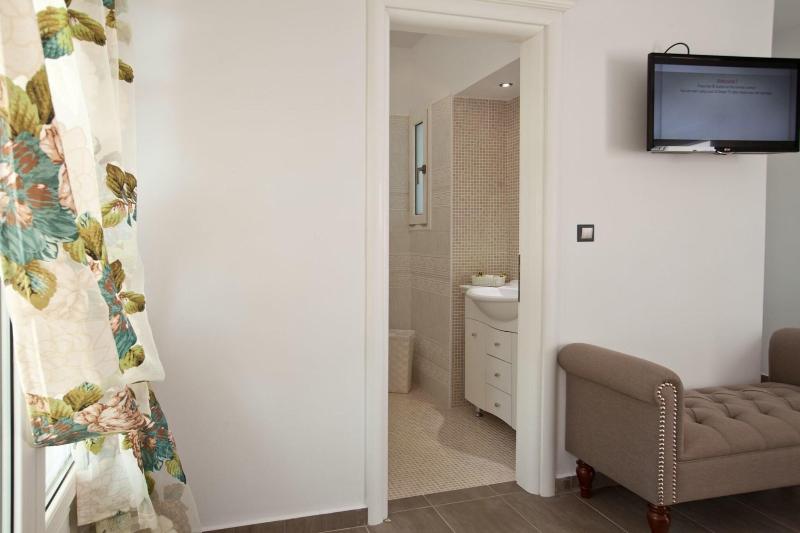 Miland Suites image
