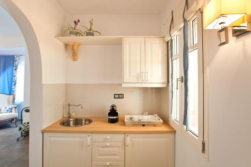 Miland Suites image