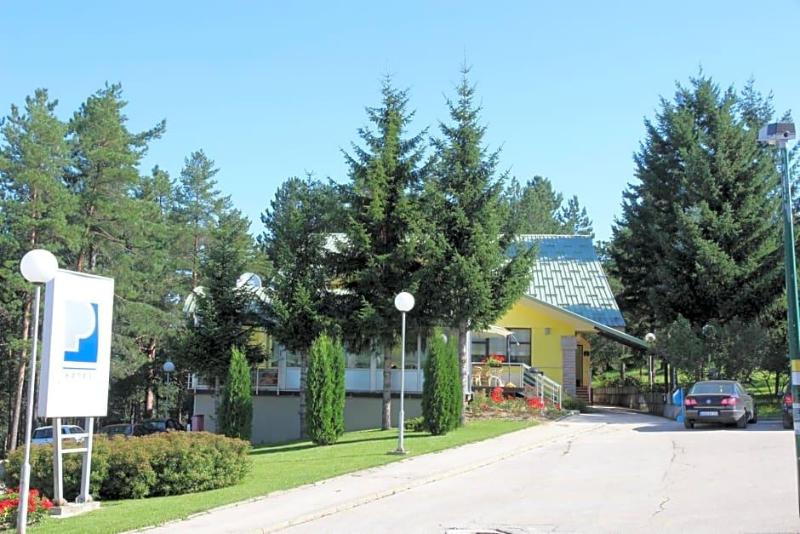 Hotel President garni image