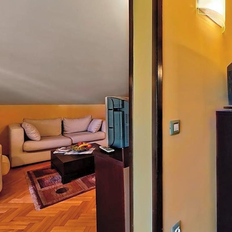 Hotel President garni image