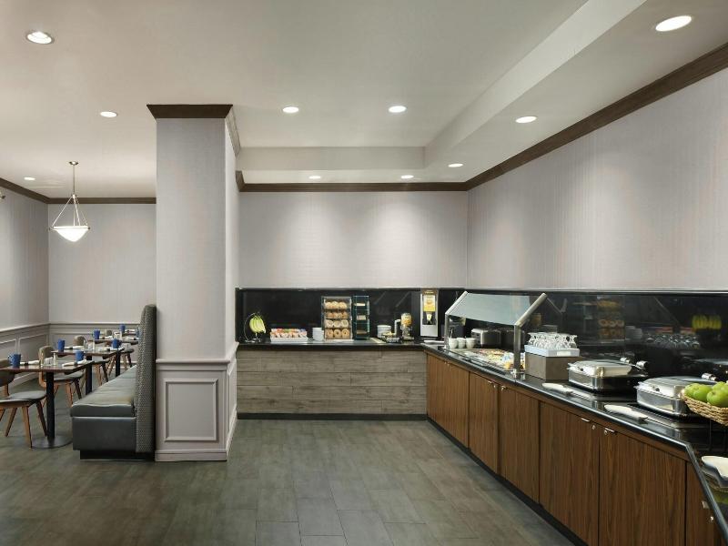 Four Points by Sheraton Richmond Airport