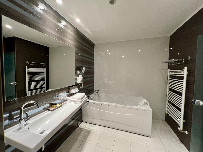 Hotel Mepas image