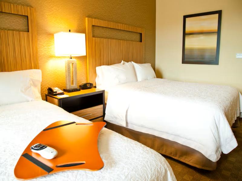Hampton Inn & Suites Salinas image
