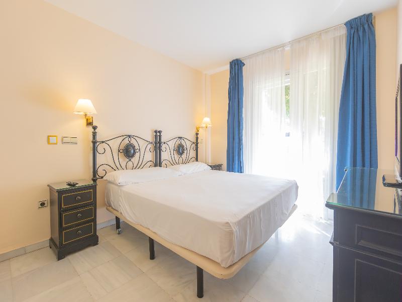 Apartamentos SB Vistahermosa image