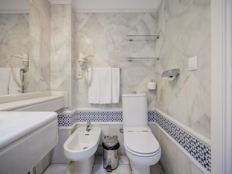 Apartamentos SB Vistahermosa image