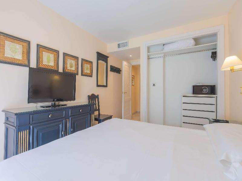 Apartamentos SB Vistahermosa image