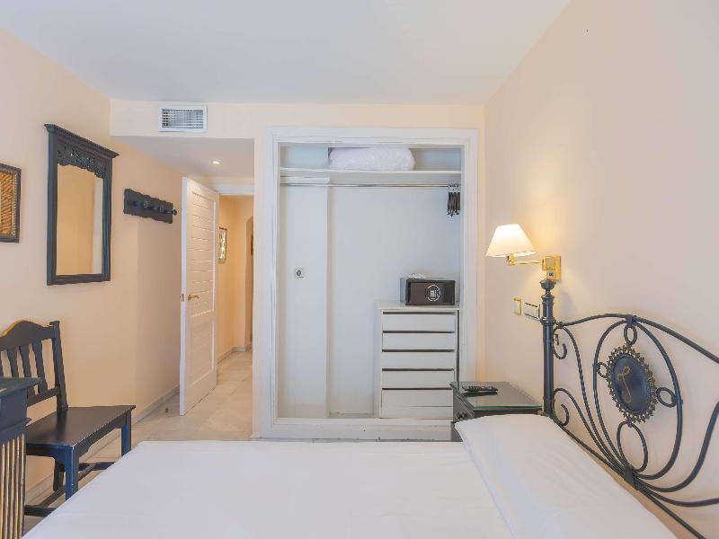 Apartamentos SB Vistahermosa image