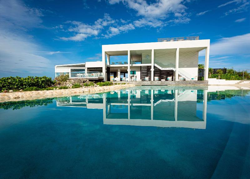 Sonesta Ocean Point Resort All Inclusive, Adults image