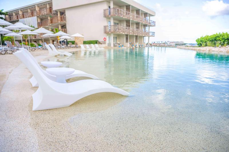 Sonesta Ocean Point Resort All Inclusive, Adults image