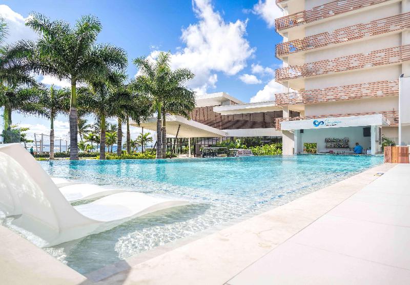 Sonesta Ocean Point Resort All Inclusive, Adults image