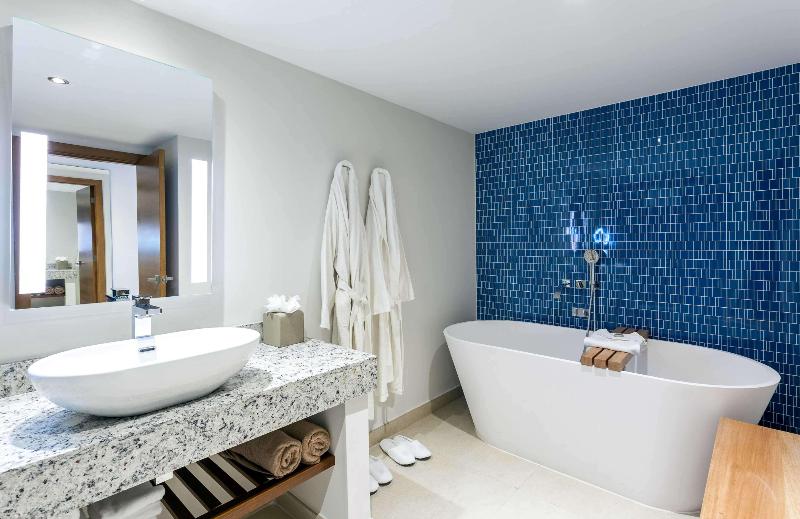 Sonesta Ocean Point Resort All Inclusive, Adults image