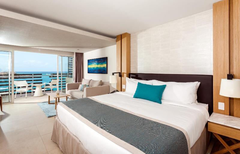 Sonesta Ocean Point Resort All Inclusive, Adults image