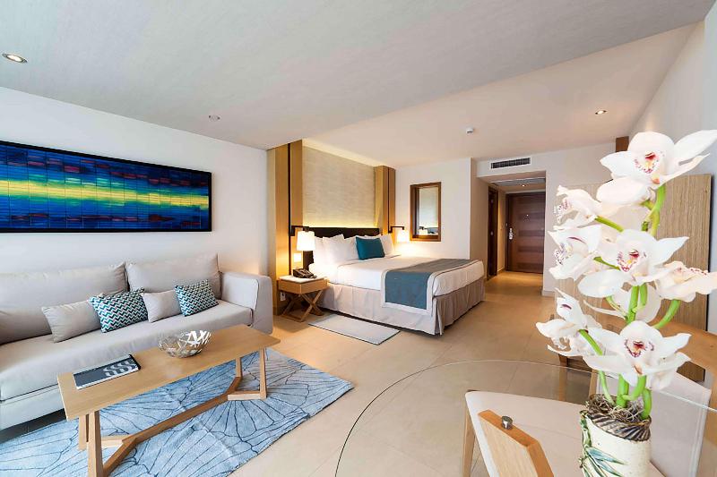 Sonesta Ocean Point Resort All Inclusive, Adults image