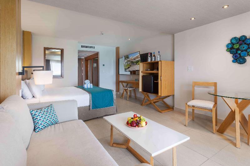Sonesta Ocean Point Resort All Inclusive, Adults image