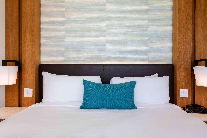 Sonesta Ocean Point Resort All Inclusive, Adults image