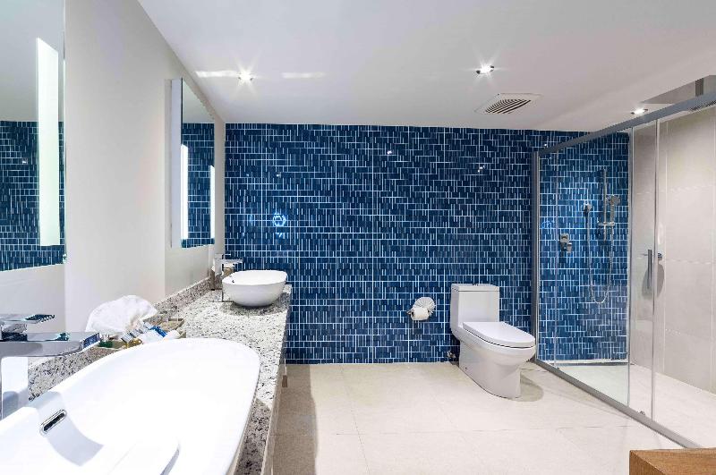 Sonesta Ocean Point Resort All Inclusive, Adults image