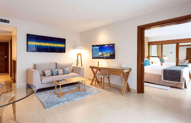 Sonesta Ocean Point Resort All Inclusive, Adults image