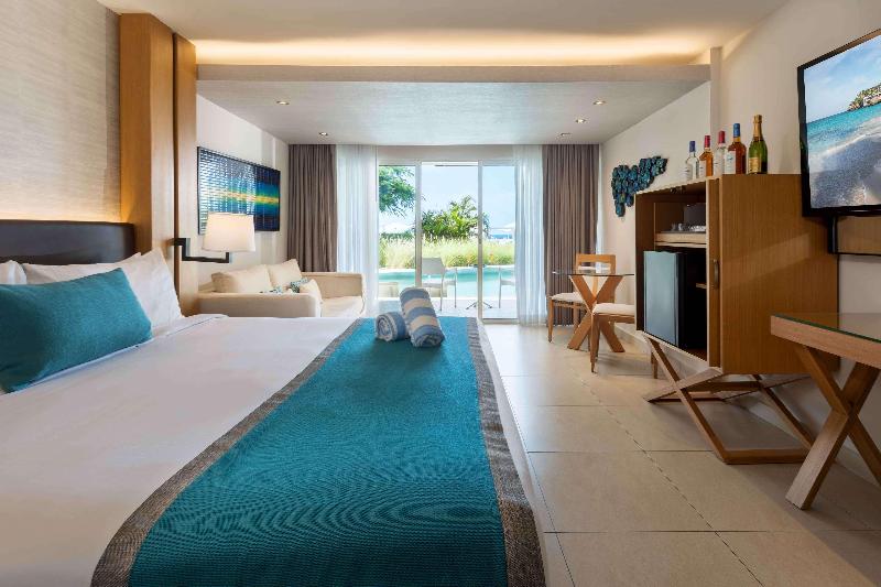 Sonesta Ocean Point Resort All Inclusive, Adults image