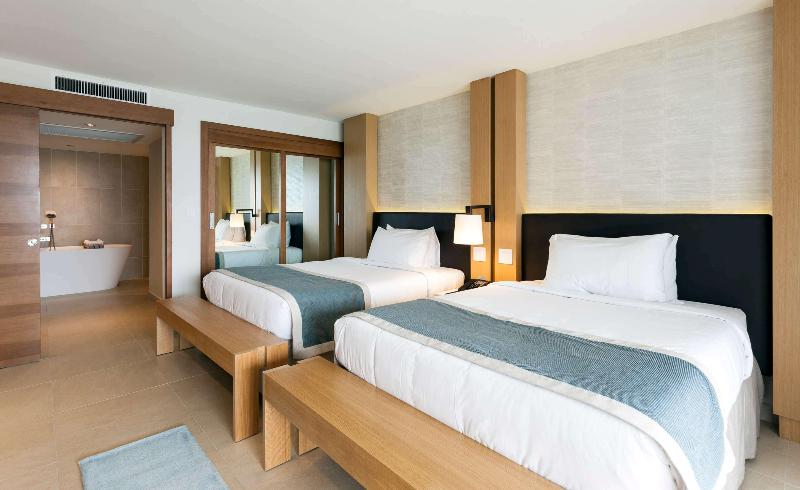 Sonesta Ocean Point Resort All Inclusive, Adults image