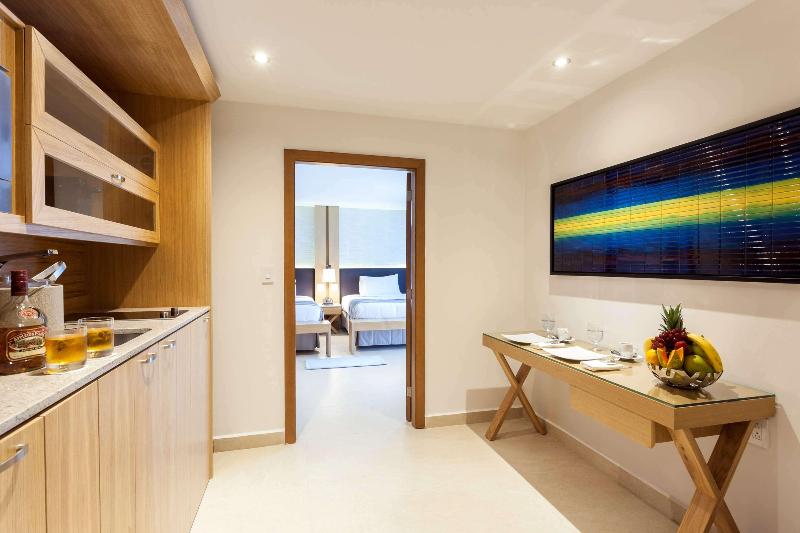 Sonesta Ocean Point Resort All Inclusive, Adults image