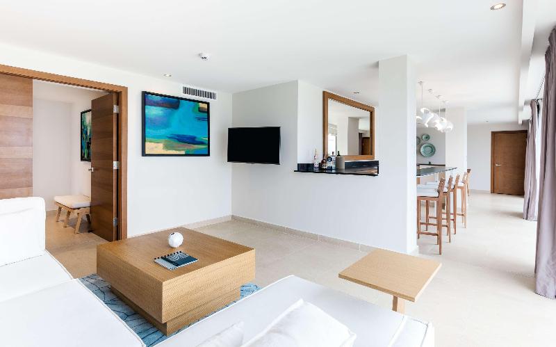Sonesta Ocean Point Resort All Inclusive, Adults image