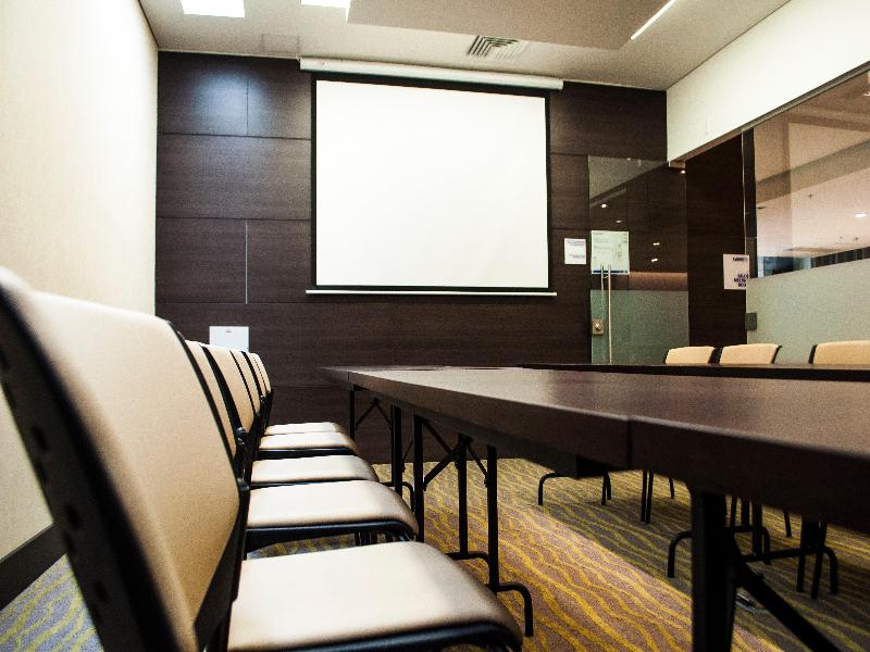 Holiday Inn Express Cartagena Bocagrande image