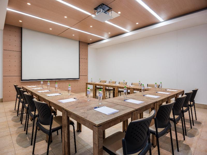 Holiday Inn Express Cartagena Bocagrande image
