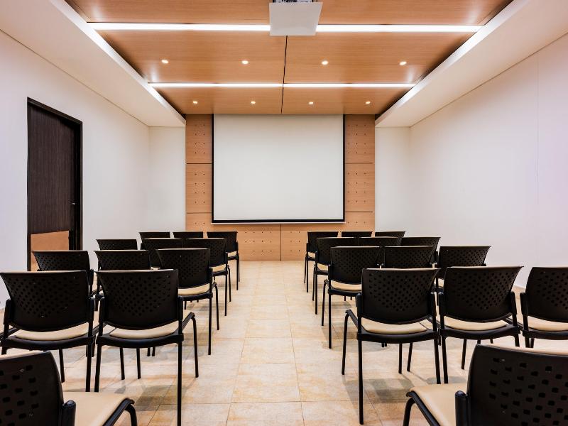 Holiday Inn Express Cartagena Bocagrande image