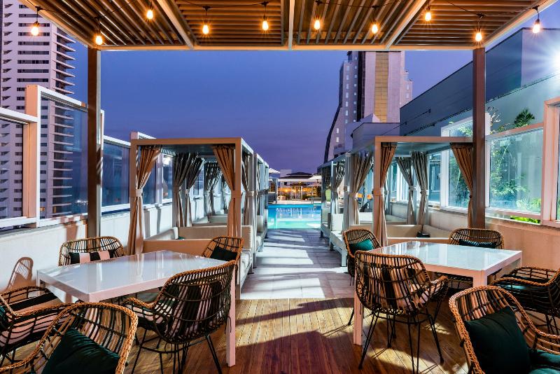 Holiday Inn Express Cartagena Bocagrande image