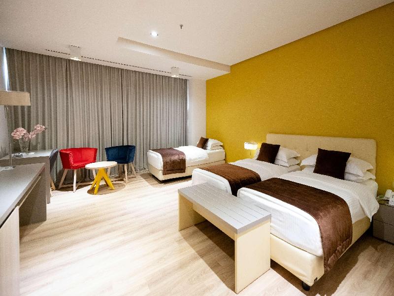 Room NON SMOKING