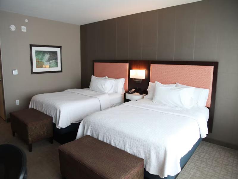 Hampton Inn by Hilton Calgary Airport North image