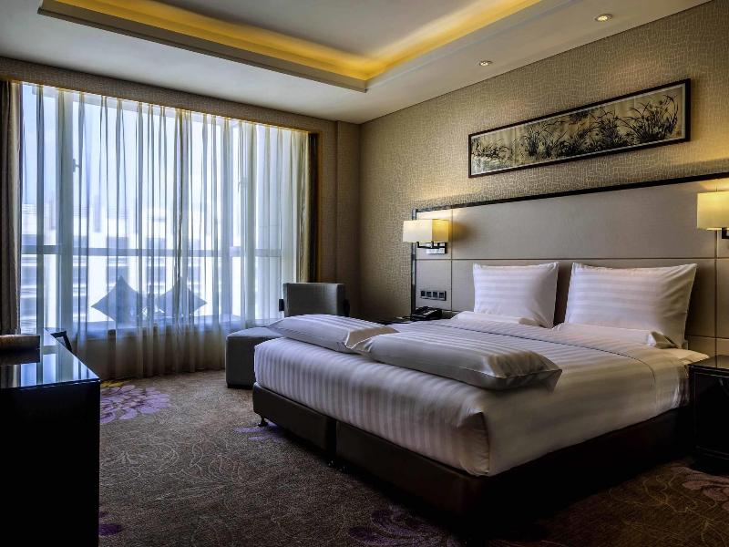 Pullman Qingdao Ziyue image