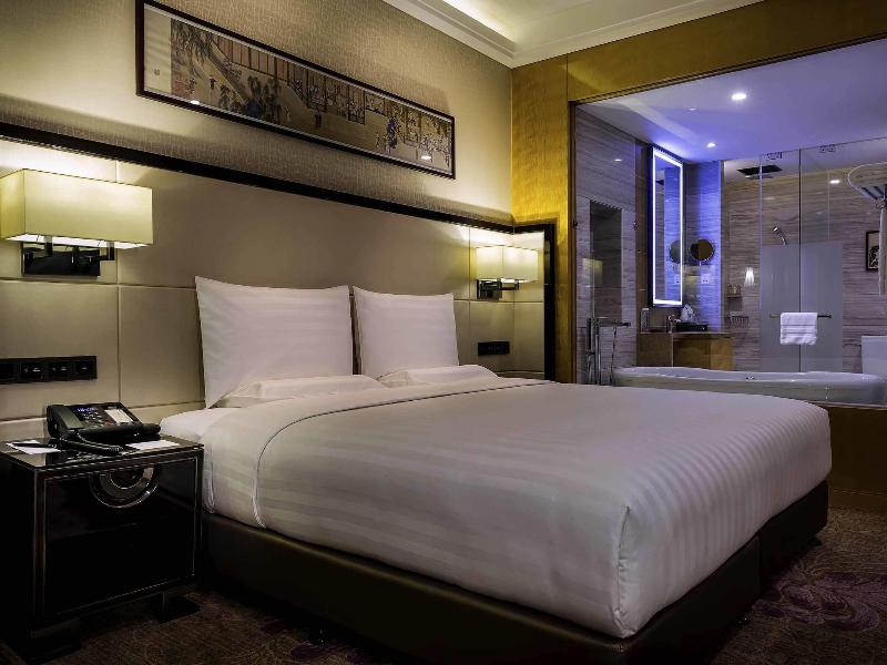 Pullman Qingdao Ziyue image